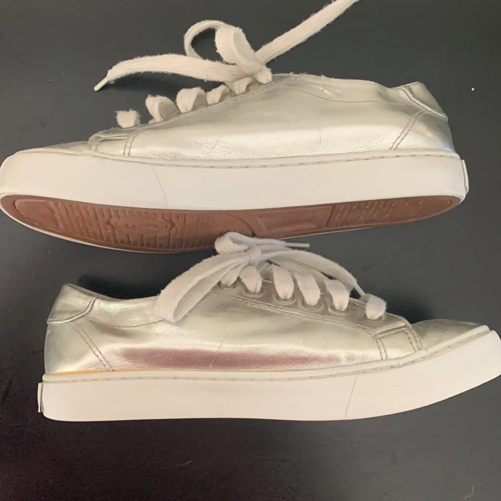 Polo Ralph Lauren Easton Sneakers Size 4 Unisex Metallic SilverBoy Girl Low Top